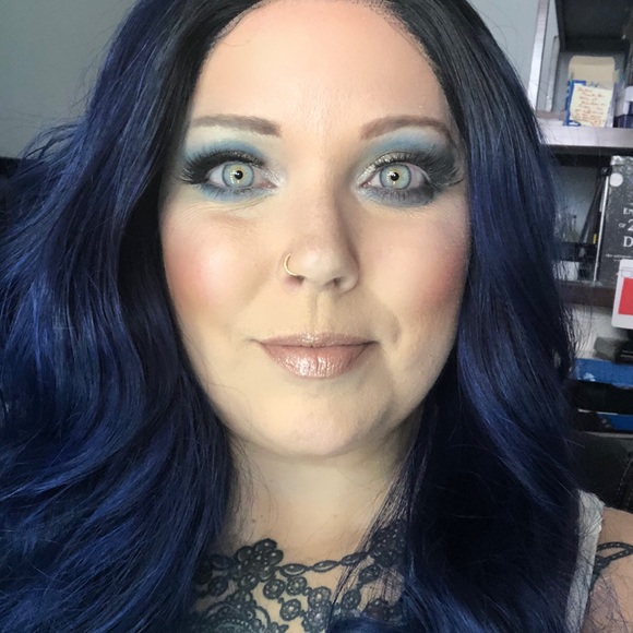 Meet your Posher, Jennifer - Picture 8 of 15